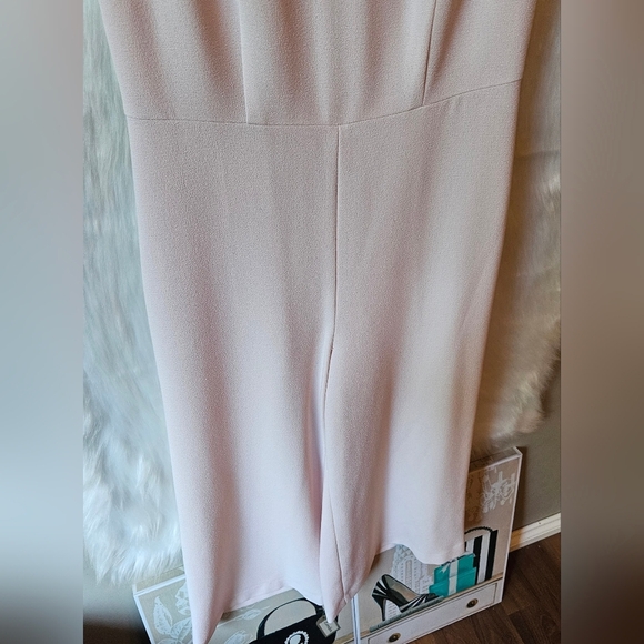 Karl Lagerfeld Paris *Rare* Pastel Pink Sleeveless Jumpsuit - Picture 2 of 9